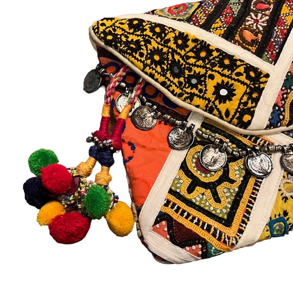 Noonday Multi Colored Clutch Purse Cloth - Picture 2 of 9